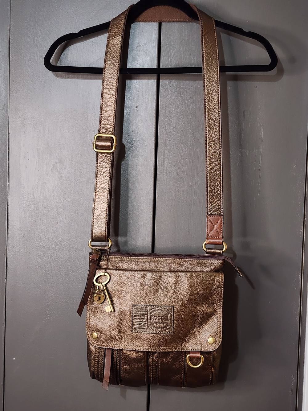 Fossil Metallic Bronze Leather Morgam Traveler Crossbody Bag